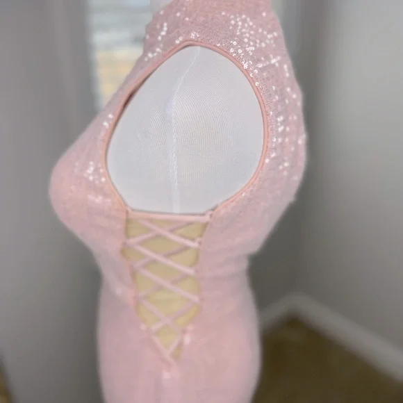 Jovani Gown - Picture 11 of 13